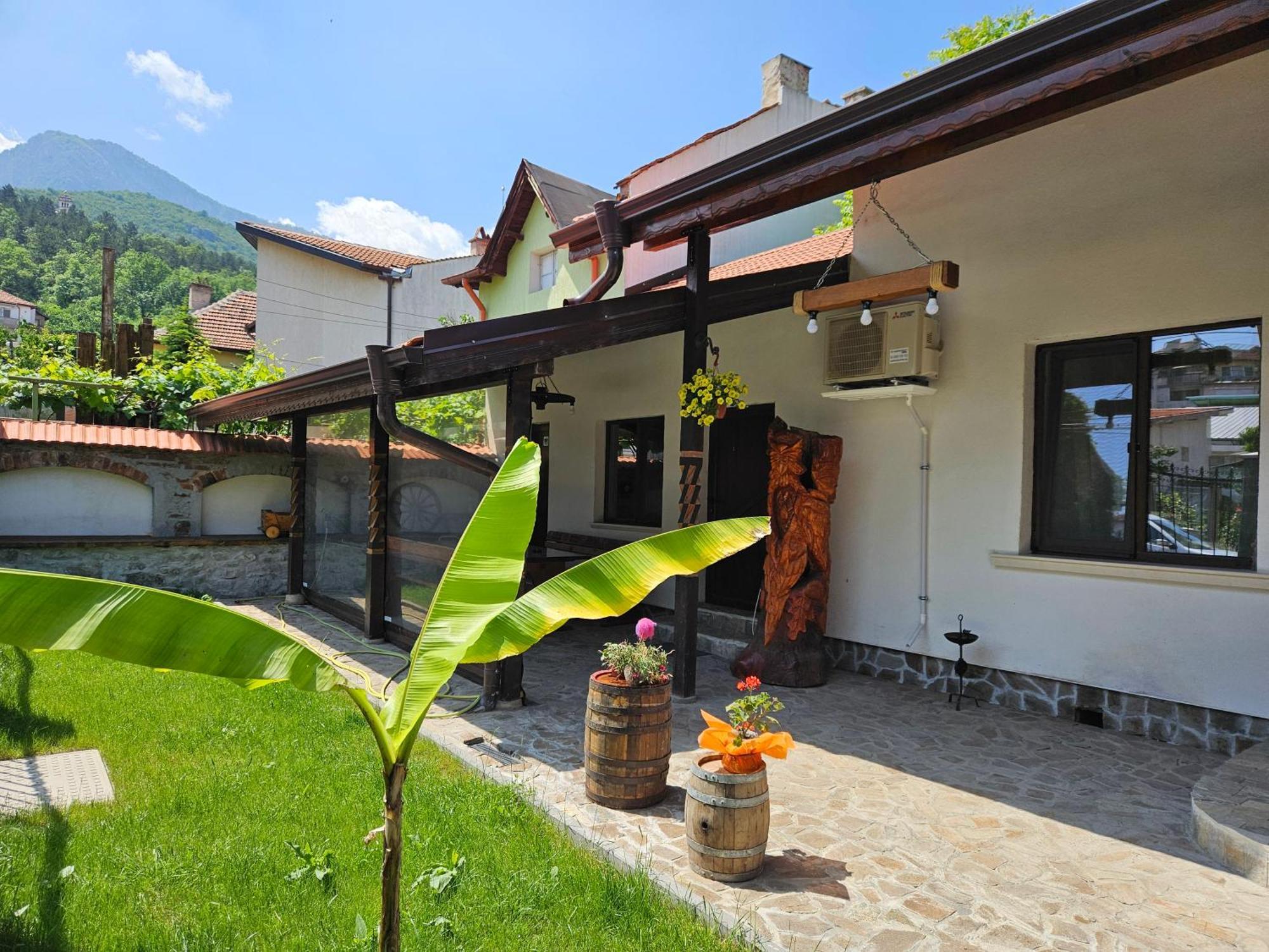 Cozy Rooms In Vratsa By Georgievi Экстерьер фото